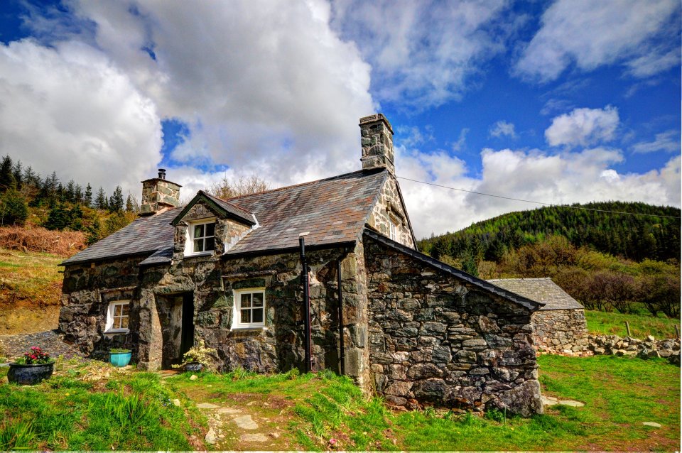welsh country cottages