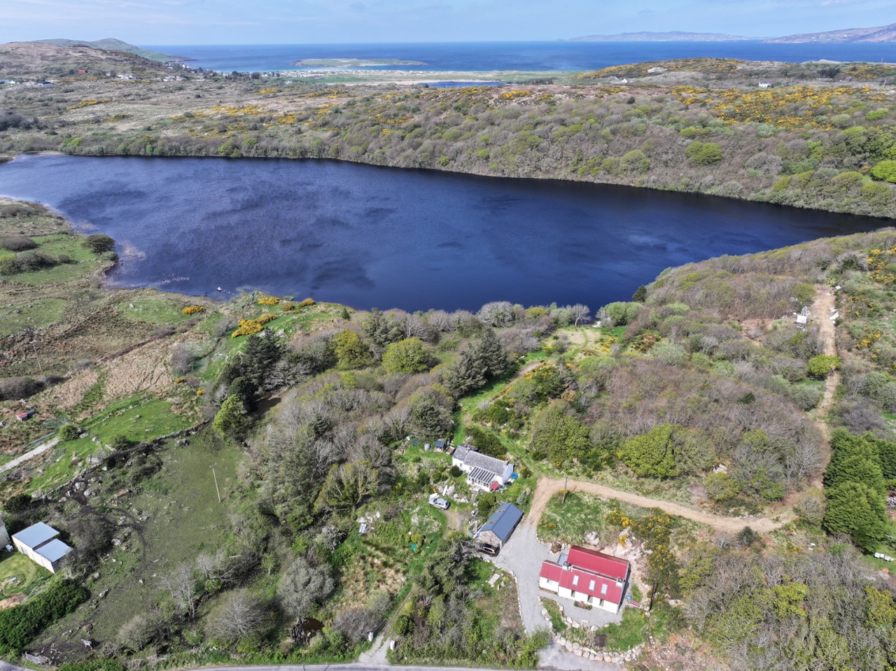 *NEW - An Teach Dearg / The Red House
