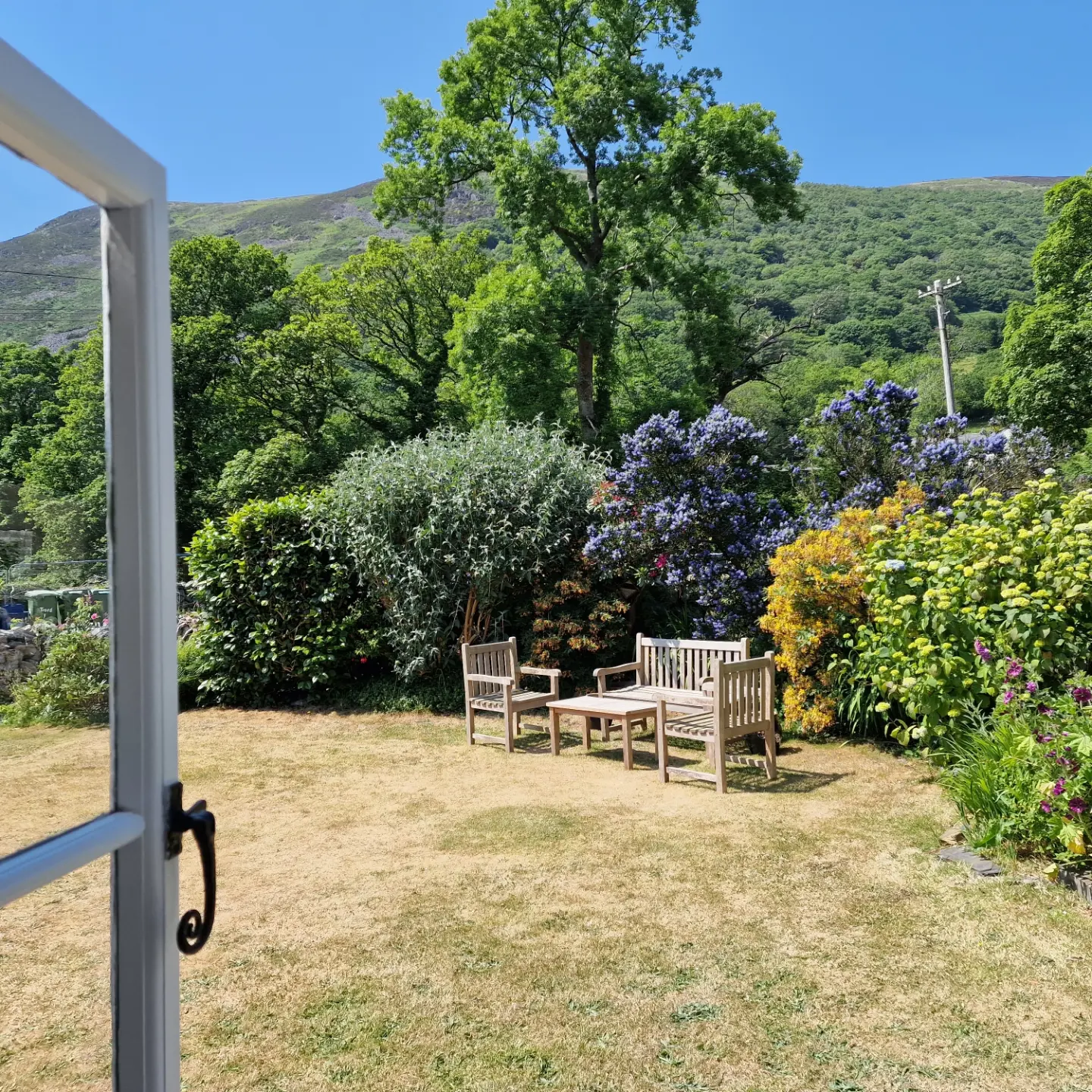 *Newydd / NEW - Glan Cader