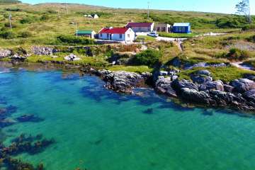 'Teach Mhicí' - Mickey's Cottage