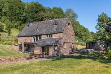 Tŷ'r Olchon Estate