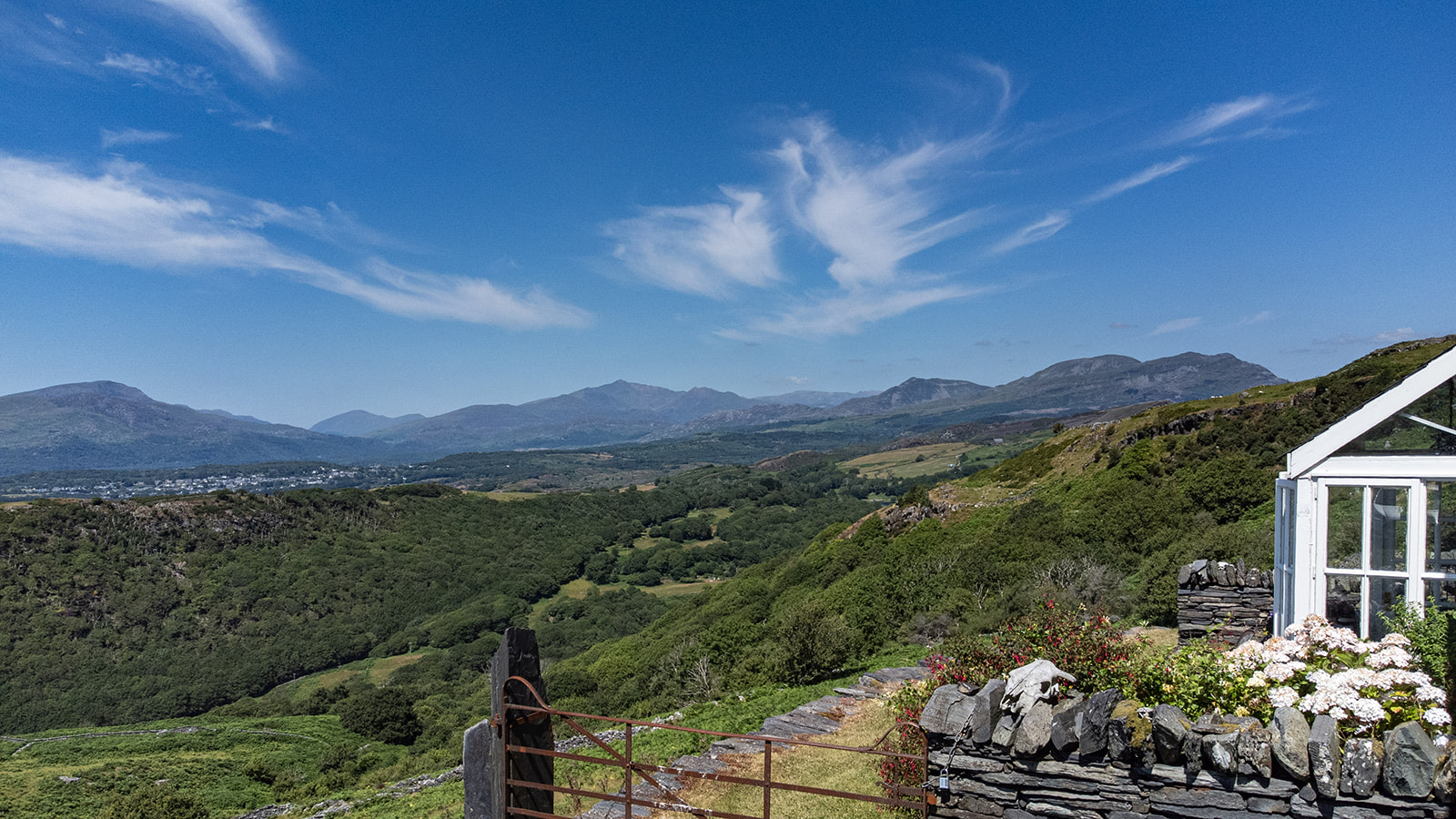 *NEW - Cae'n Y Bwlch Isaf