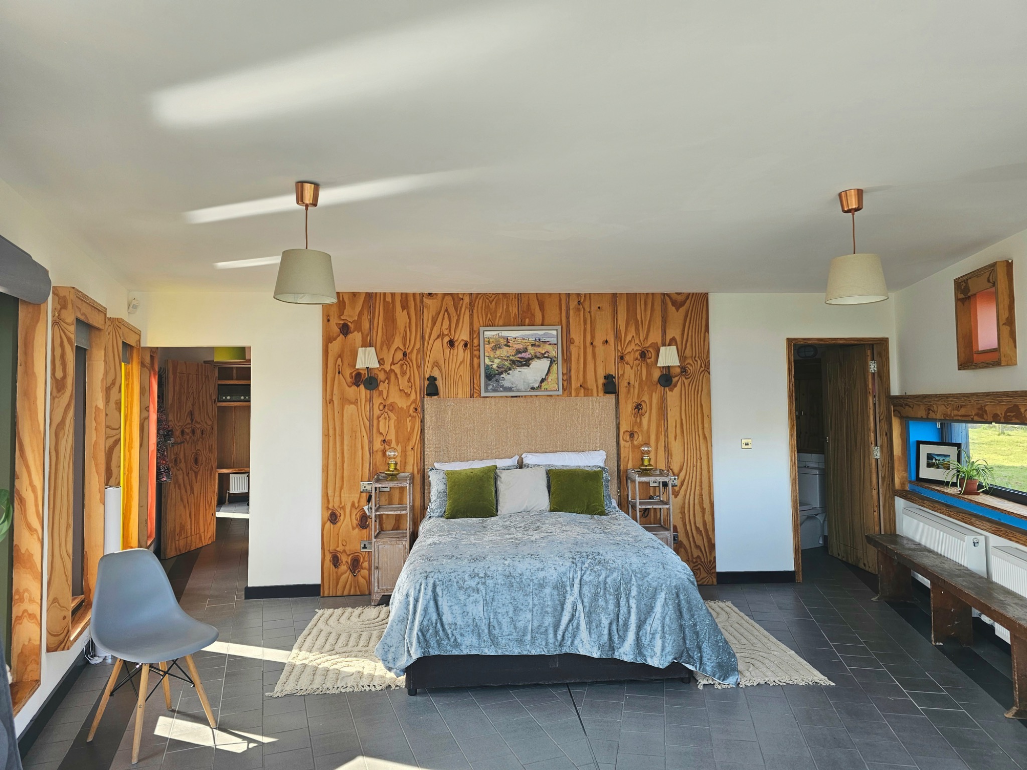 *NEW - The Boathouse