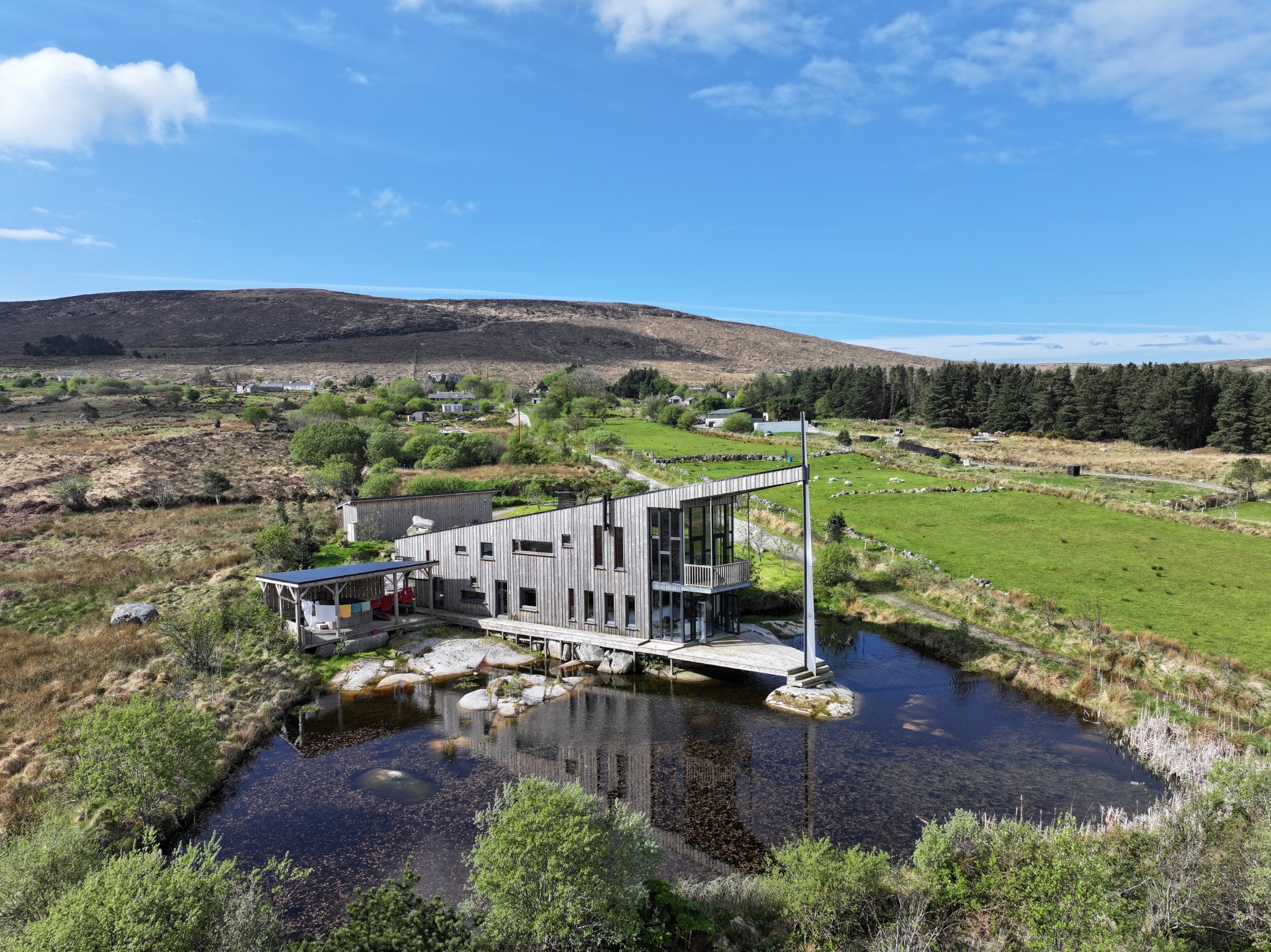 *NEW - The Boathouse