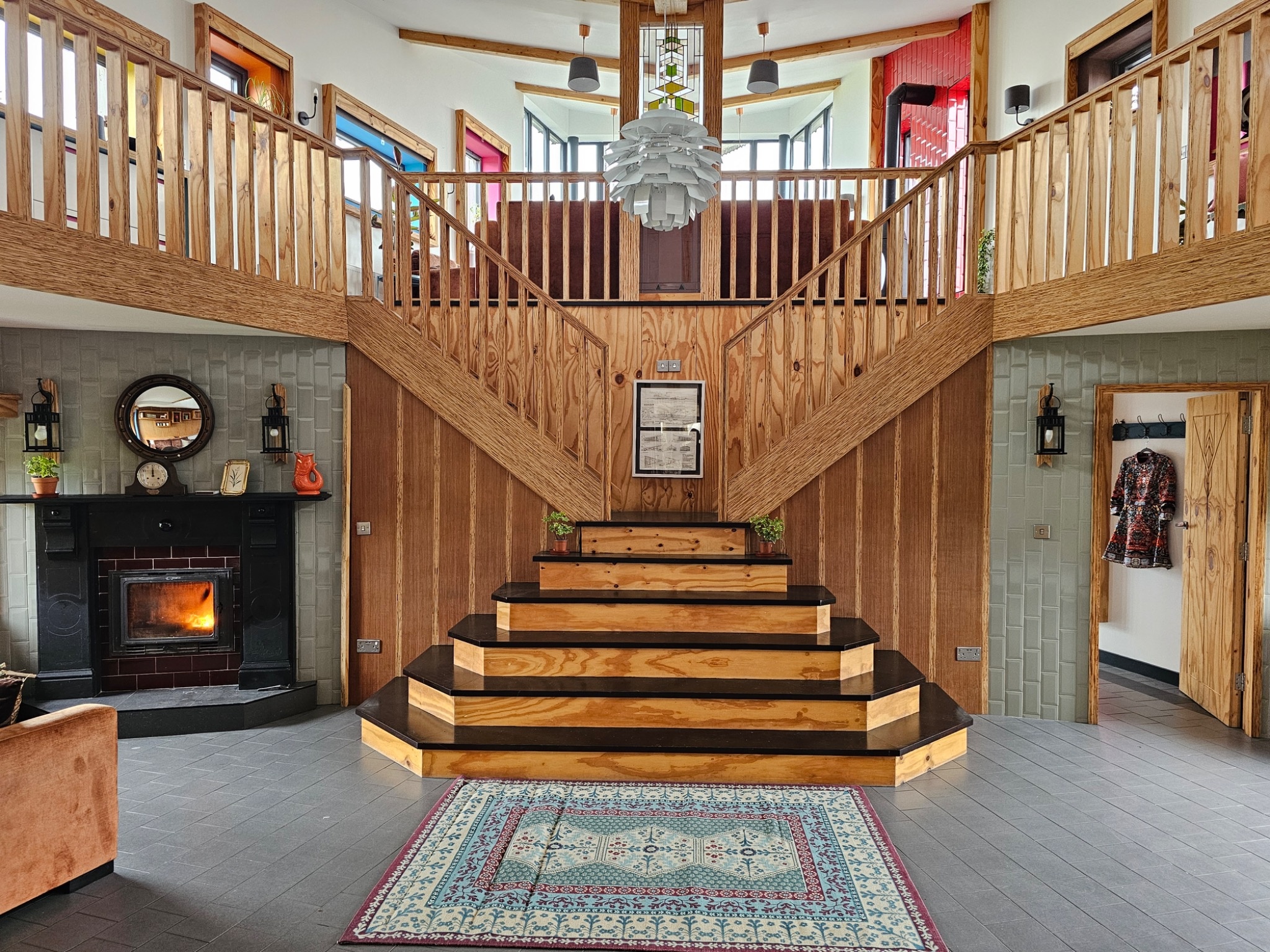 *NEW - The Boathouse