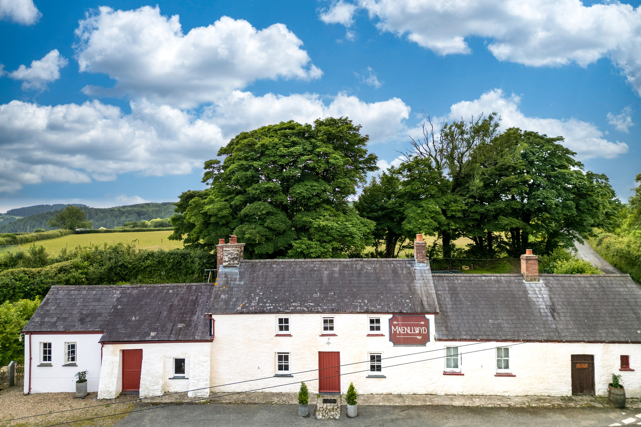 *NEW* Maenllwyd