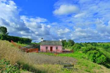 Cwm Hill