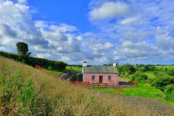 Cwm Hill