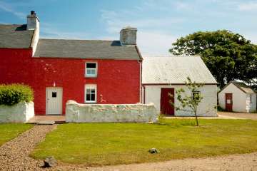 Trehilyn Isaf Under The Thatch Welsh Country Cottages